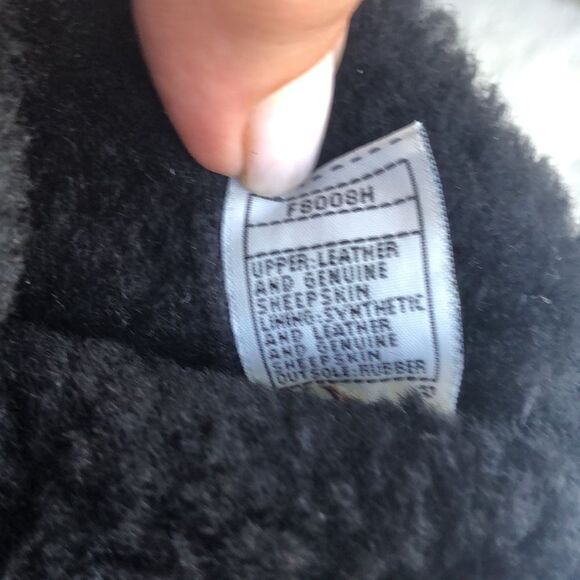 Ugg Brookfield  - Picture 7 of 10